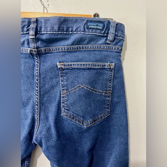 Patagonia Medium Wash Mid-Rise Classic Skinny Jean - Size 29 - Picture 8 of 10